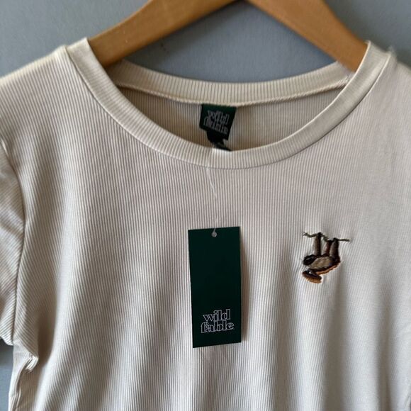 5 for $40 NWT Wild Fable Top Blouse Shirt Tshirt Size M - Picture 5 of 6